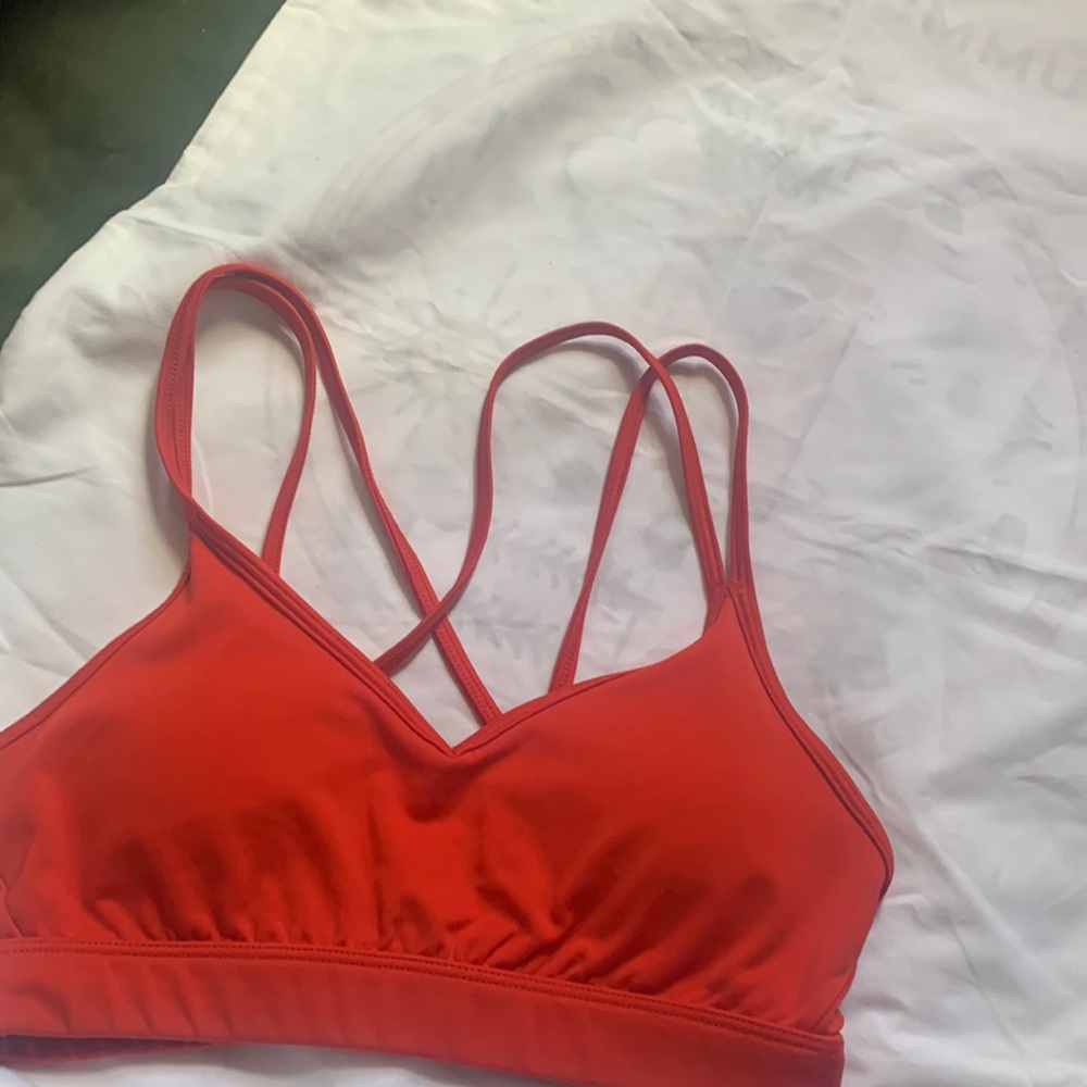 sports bra